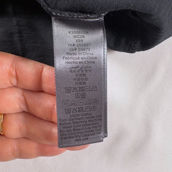 NWT John Varvatos Miles V Neck T Shirt XXL Burnout Grunge Streetwear Lightweight - Picture 5 of 9